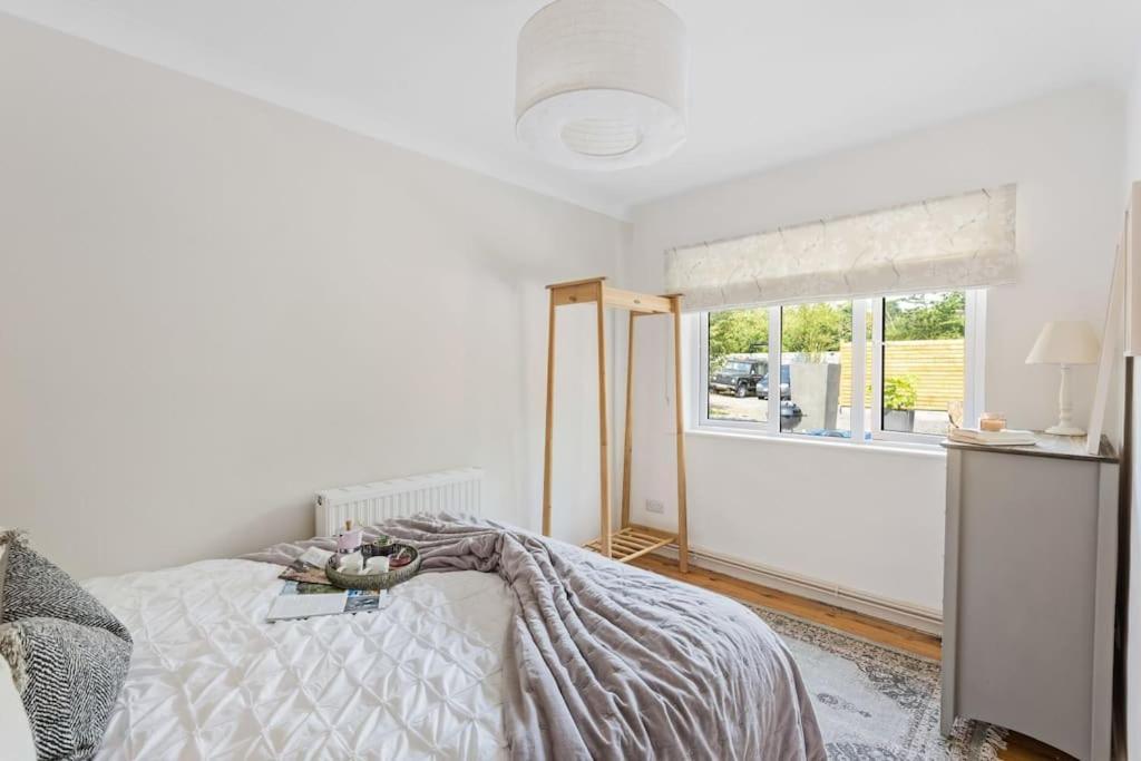 Bramblewood - Cosy Chic, Hot Tub, Close To Beach Stokeinteignhead Exterior photo